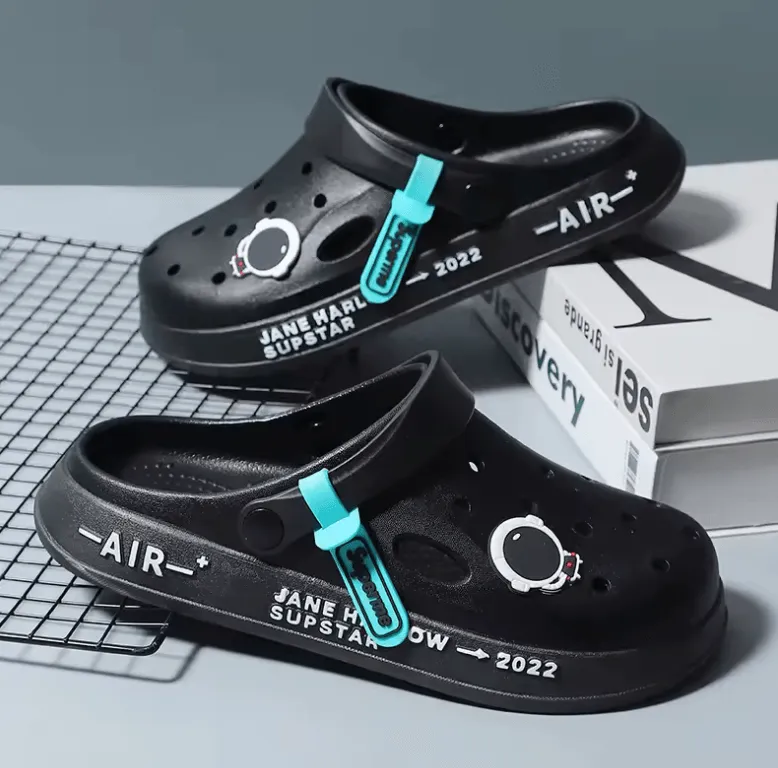 2025 Summer Men’s & Women’s Sandals | Lightweight Quick-Dry EVA Clogs