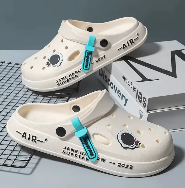2025 Summer Men’s & Women’s Sandals | Lightweight Quick-Dry EVA Clogs