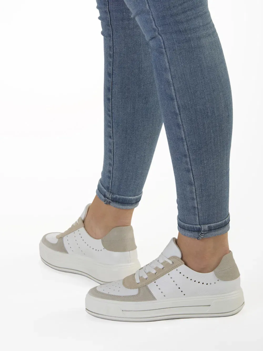 Ara Canberra 12-23007 Lace up Shoes Beige