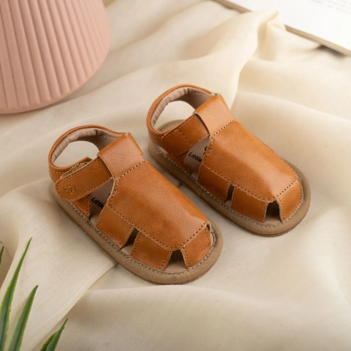 Archie Soft Sole Sandals - Tan