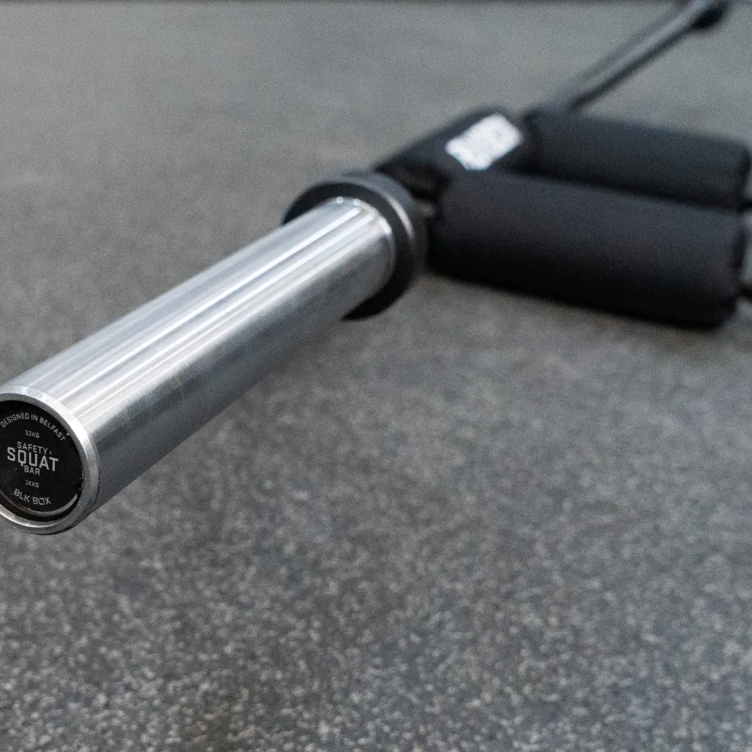 BLK BOX Safety Squat Bar - 32kg