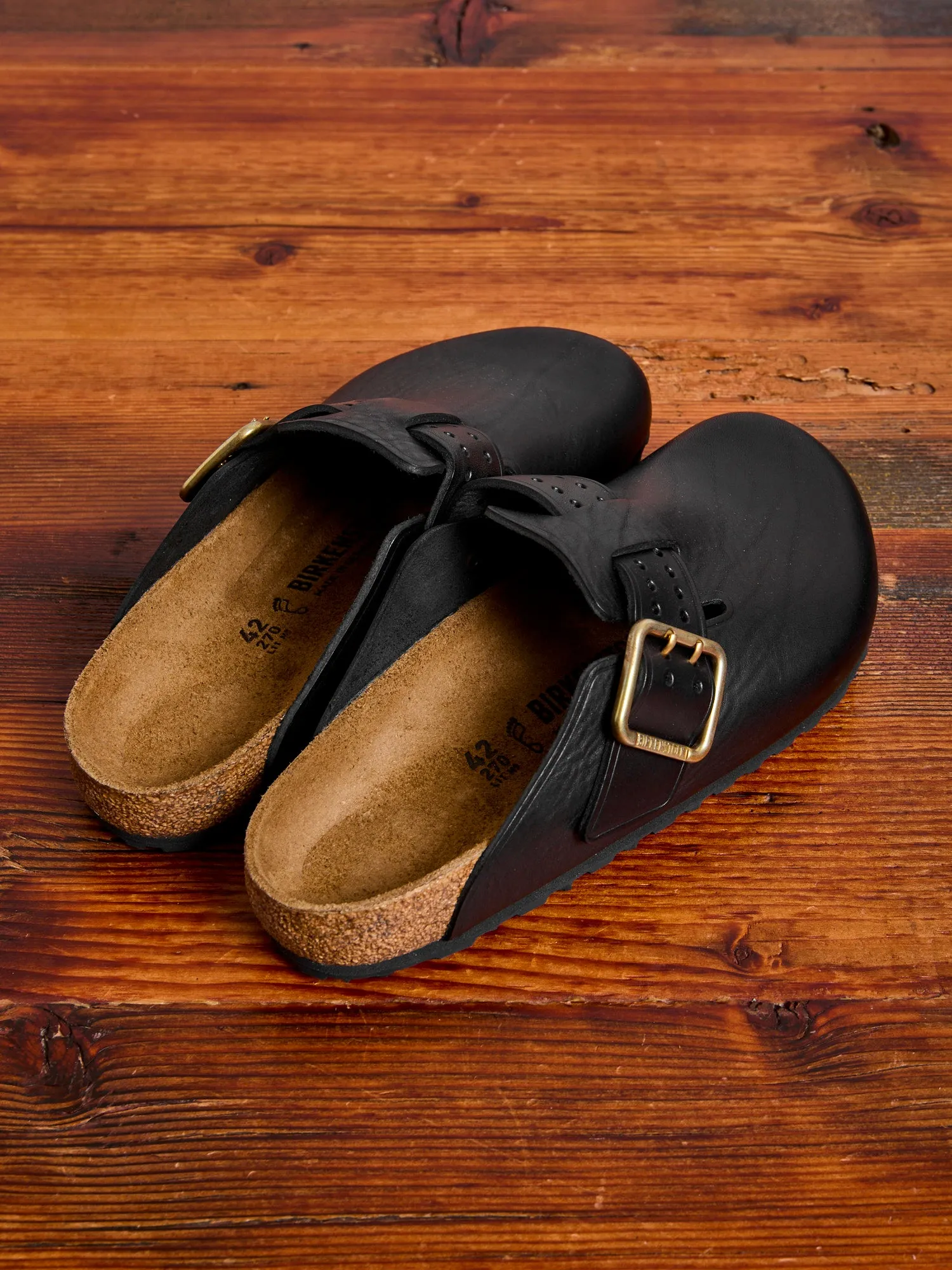 Boston Bold Clog in Black
