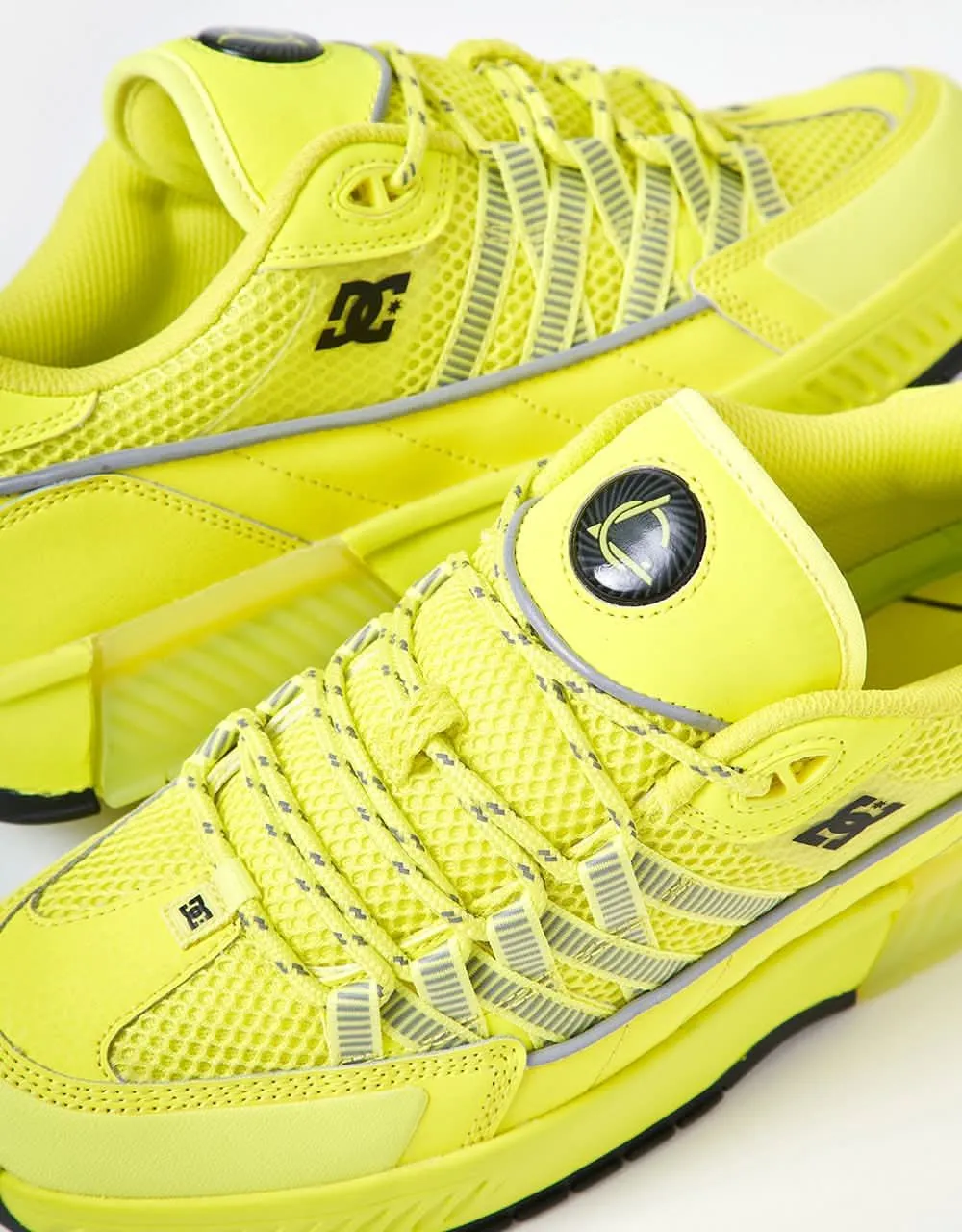 DC Lucien Skate Shoes - Lucent Shock
