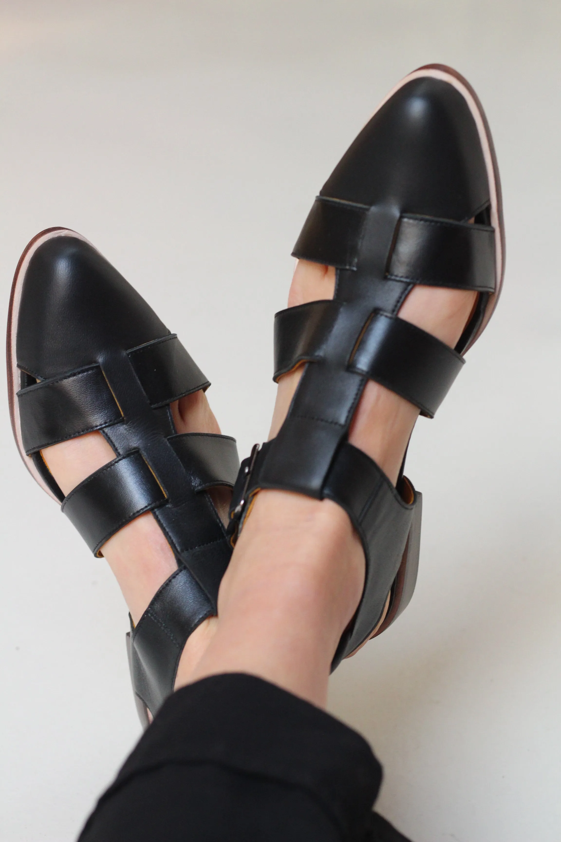 Eloah Black Fisherman Sandals