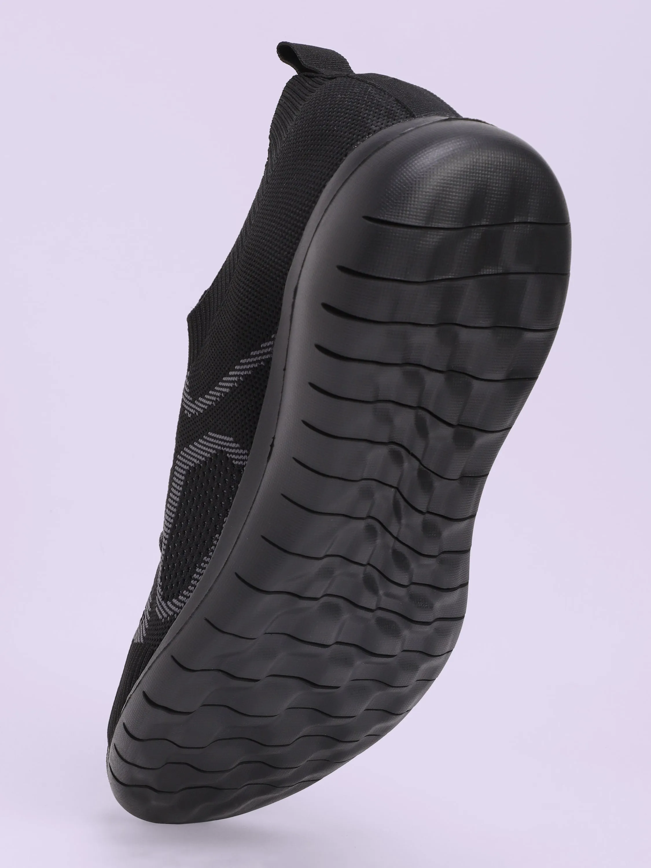 EZ  Pace Men's Walking Shoes - Black
