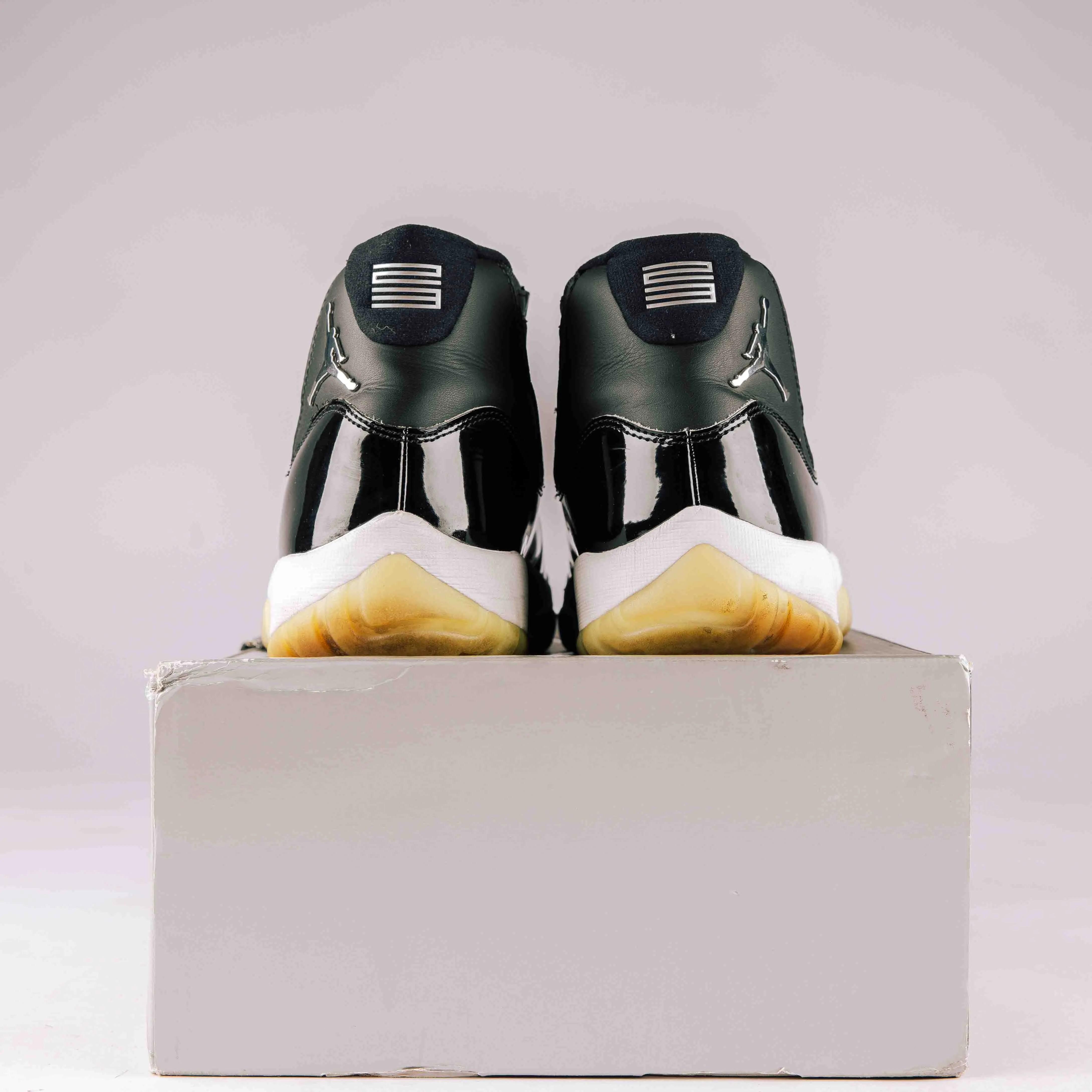 Jordan 11 Retro Jubilee - Used - 0020