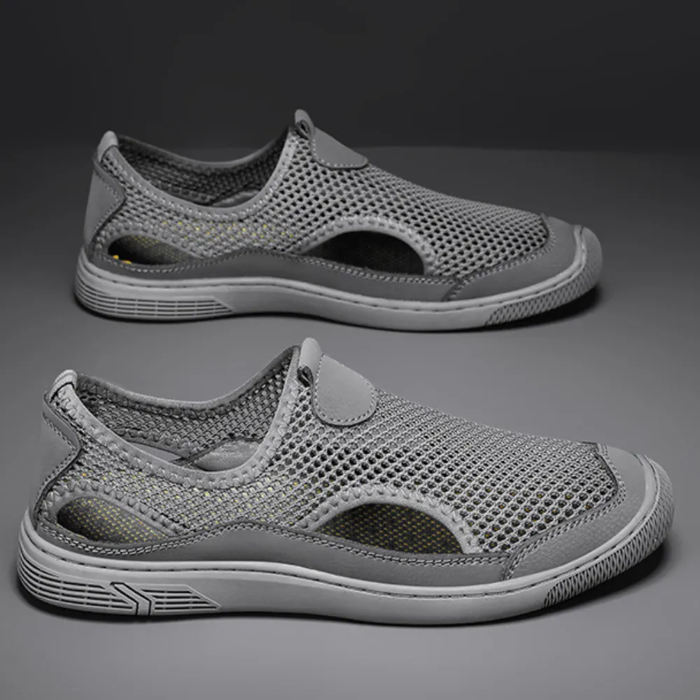 Lightweight Mesh Slip-On Athletic Shoes with Ventilation Panels
