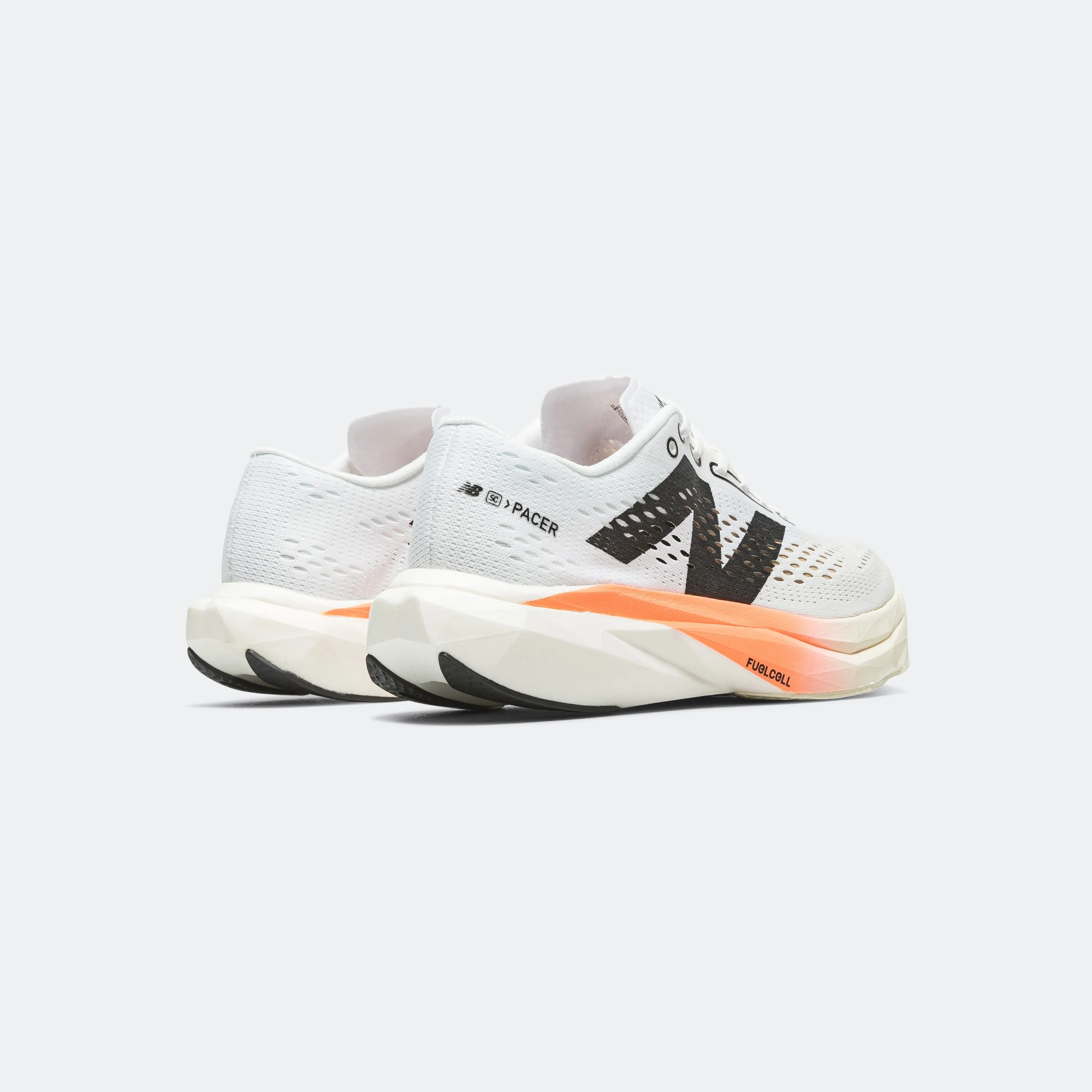 Mens FuelCell SuperComp Pacer v2 - Hot Mango/Angora