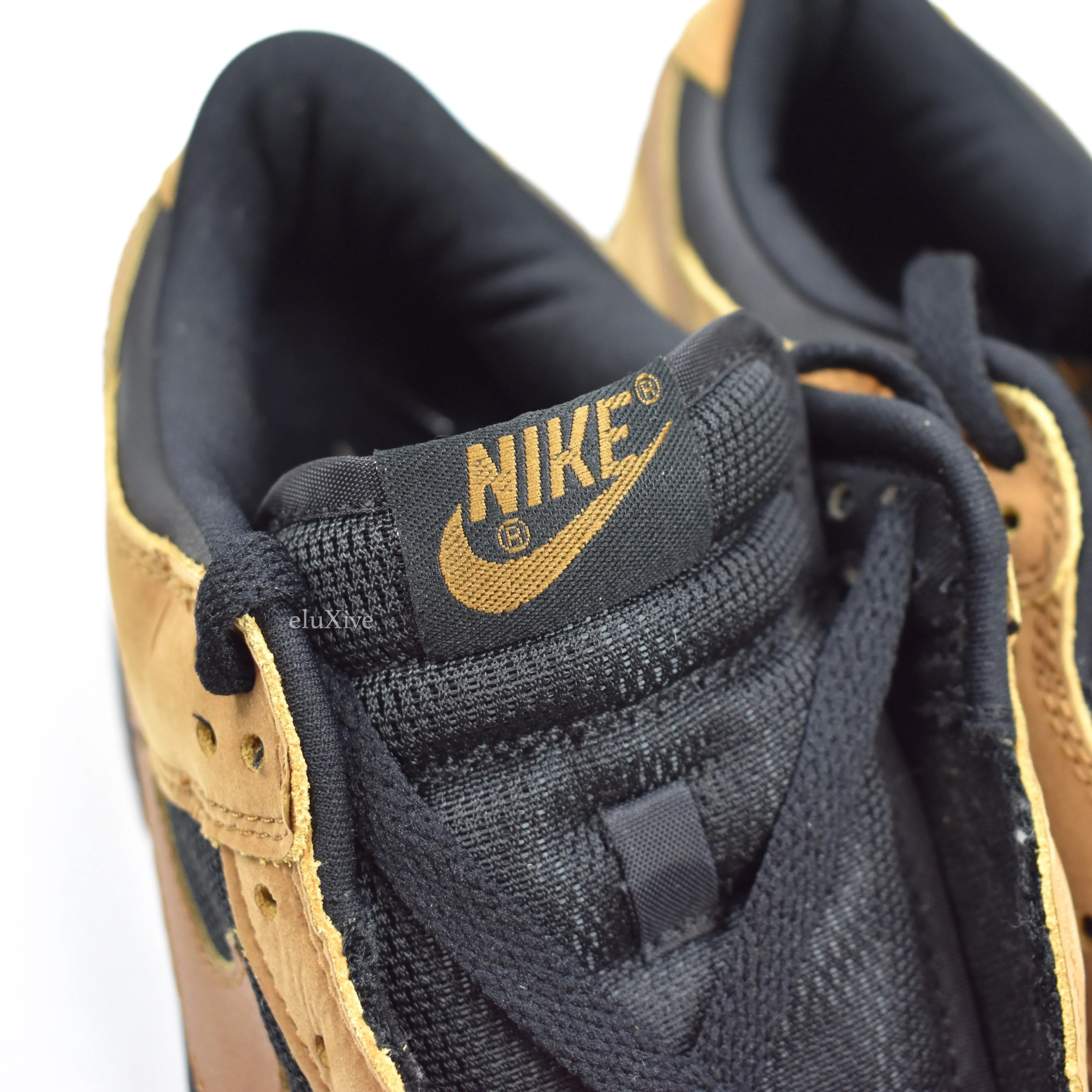 Nike - 2003 Dunk Low Pro 'Maple'
