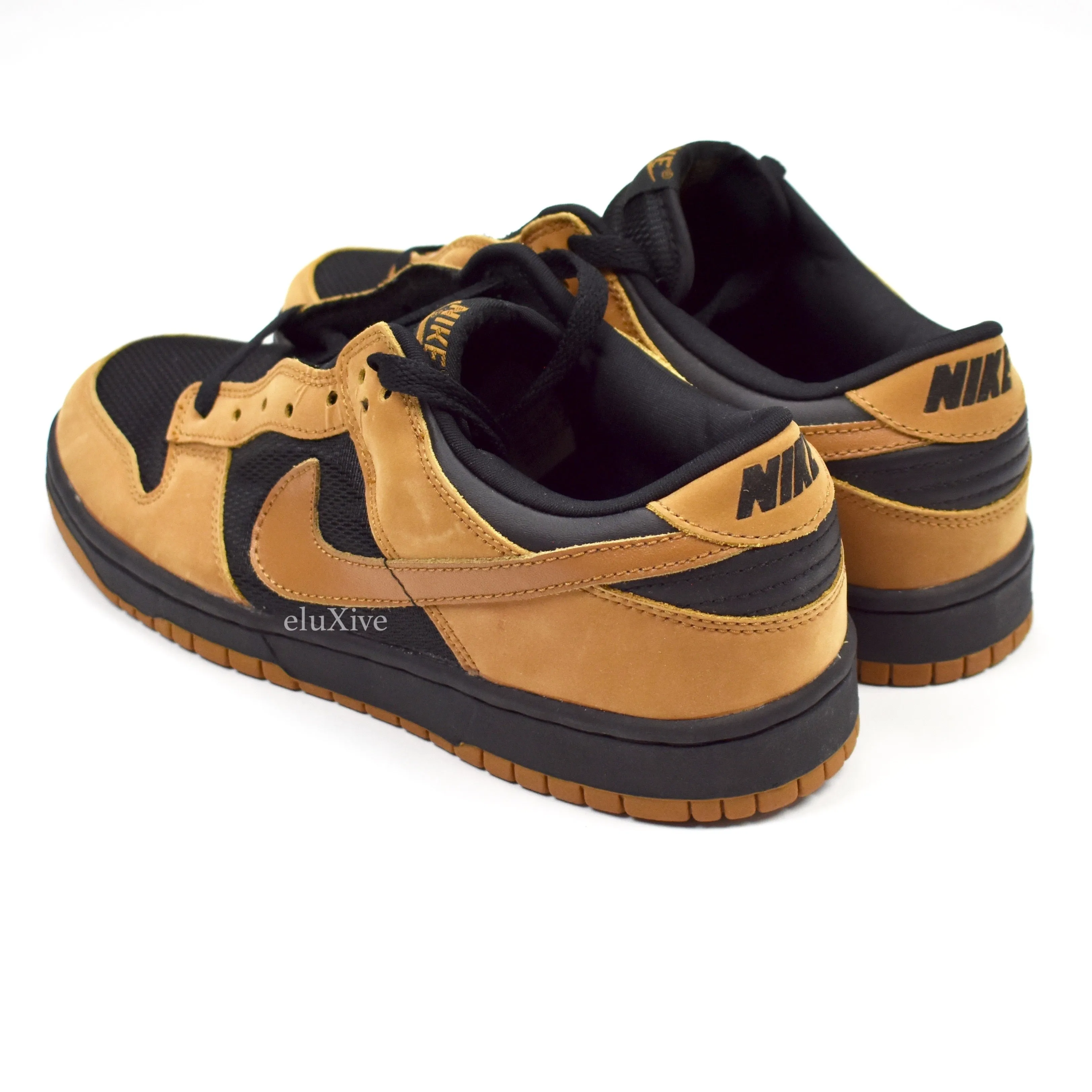 Nike - 2003 Dunk Low Pro 'Maple'