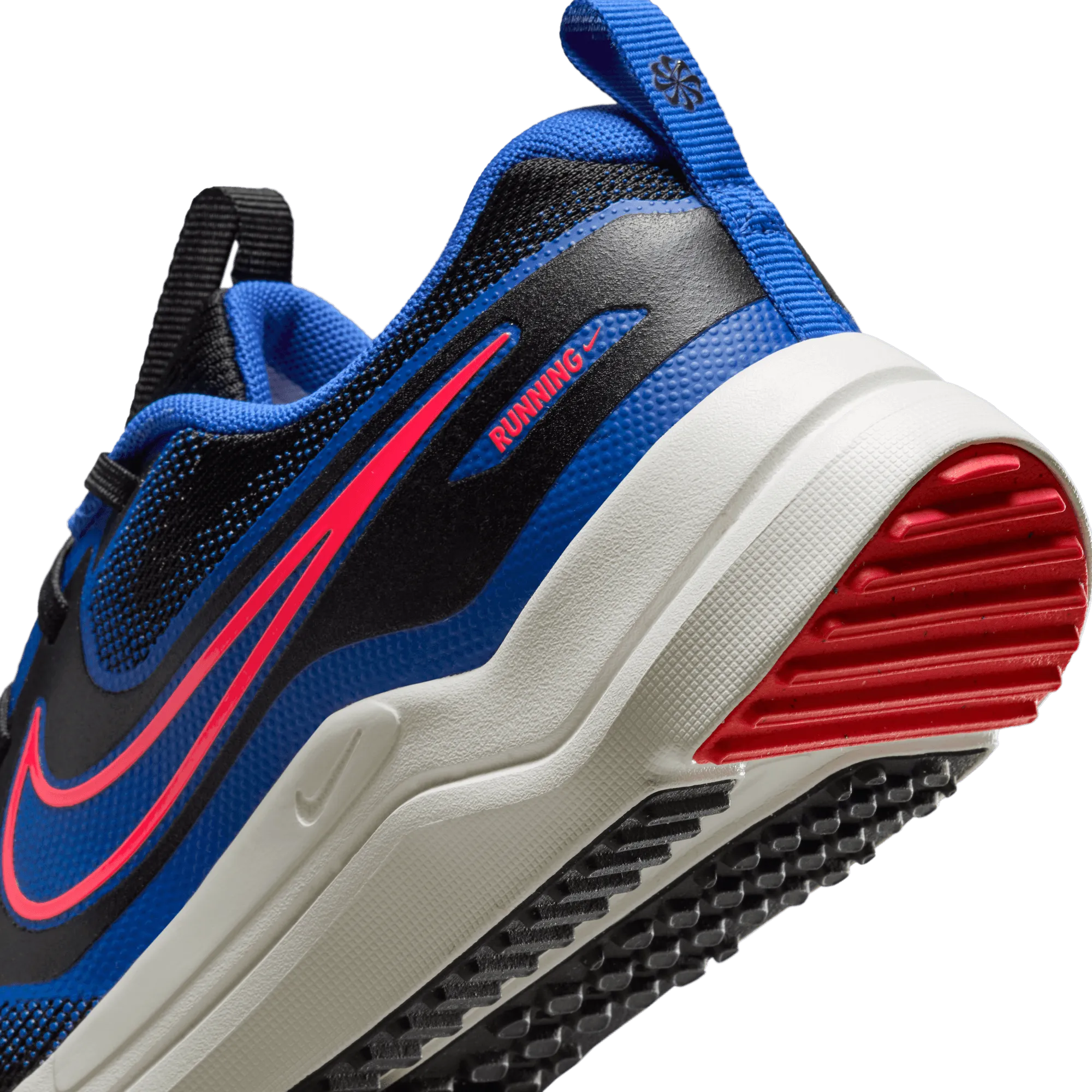NIKE COSMIC RUNNER BIG KIDS' ROAD RUNNING SHOES