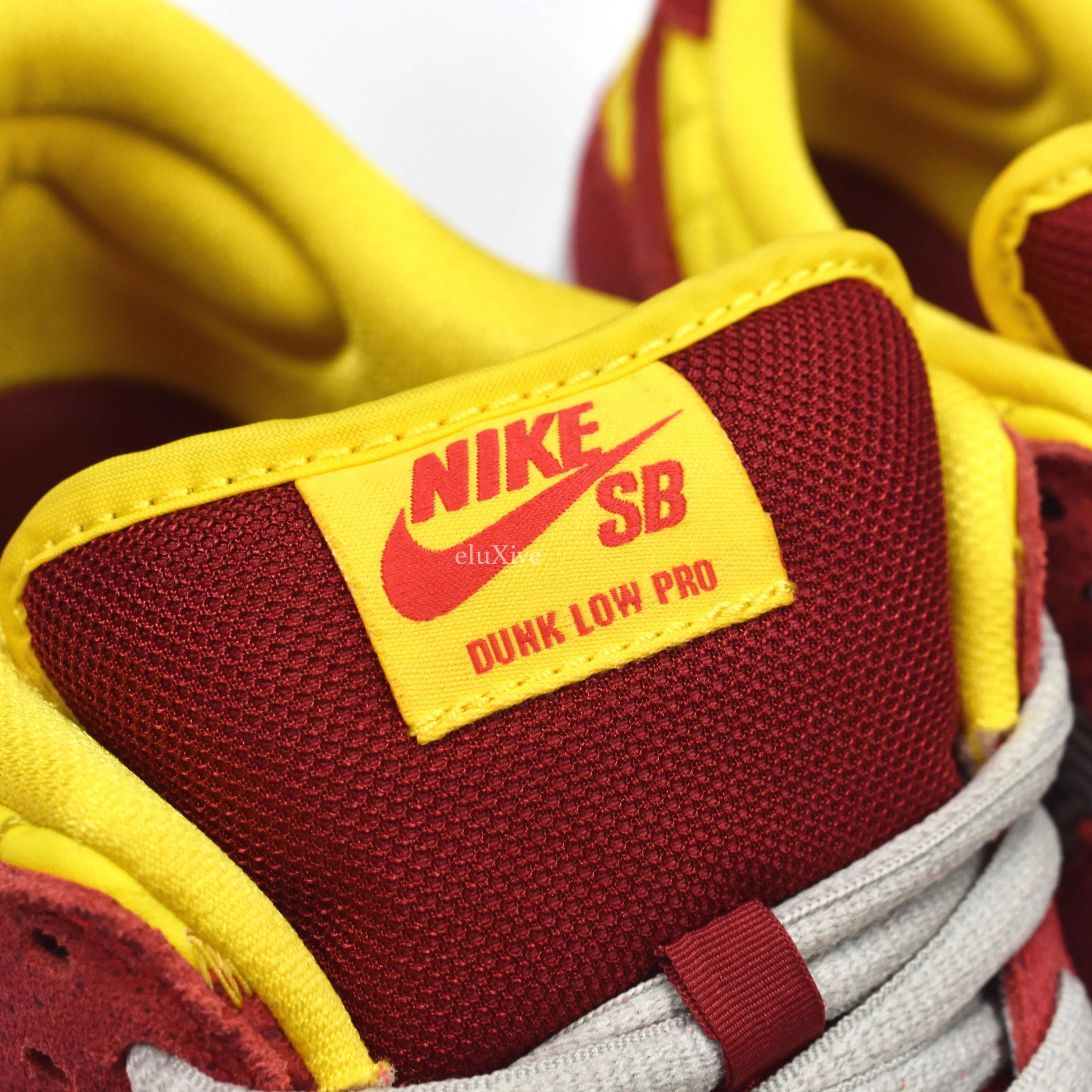 Nike - Dunk Low Premium SB QS 'Crawfish'