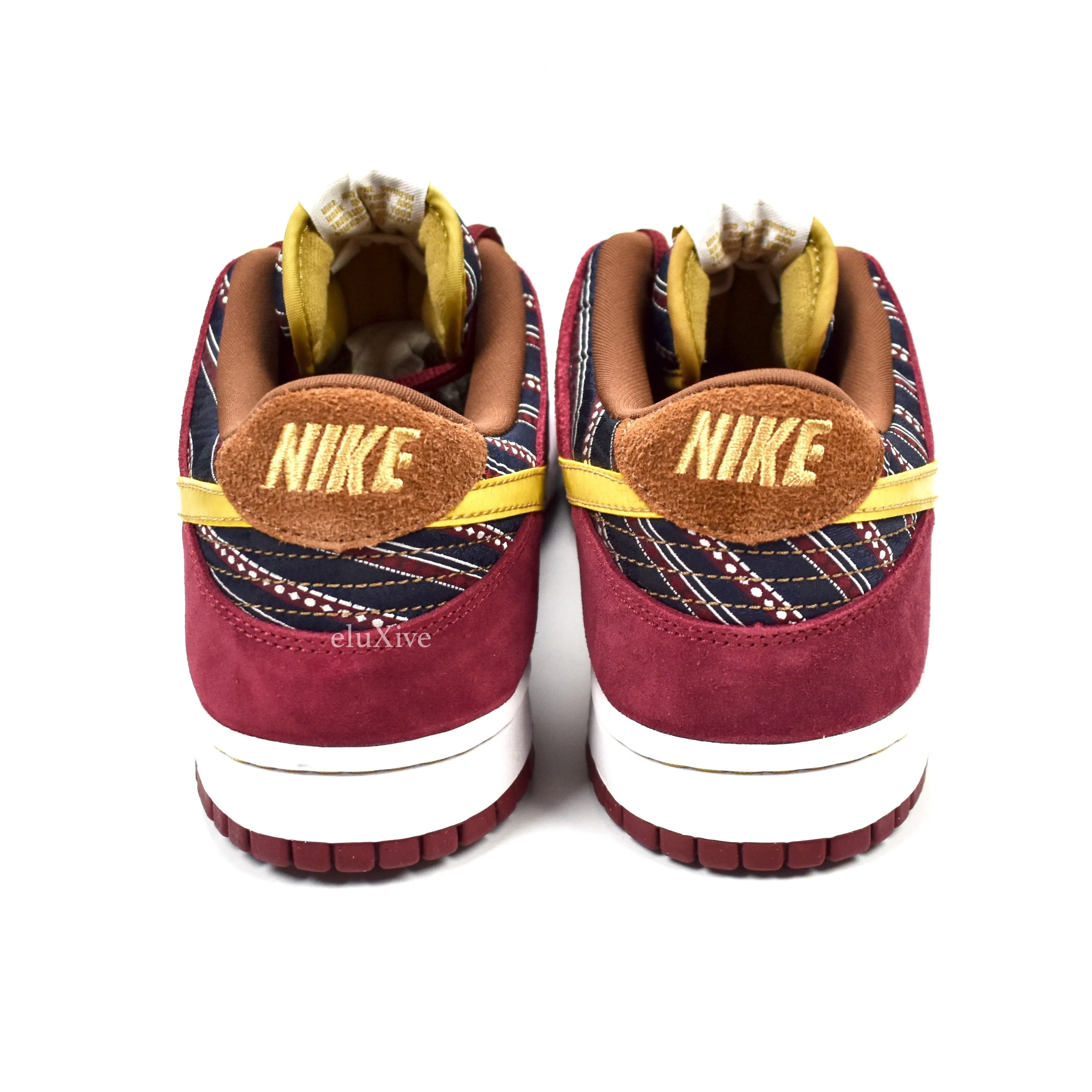 Nike - Dunk Low Pro SB 'Anchorman'