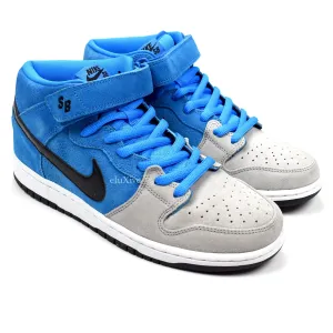 Nike - Dunk Mid Pro SB 'Beavis'