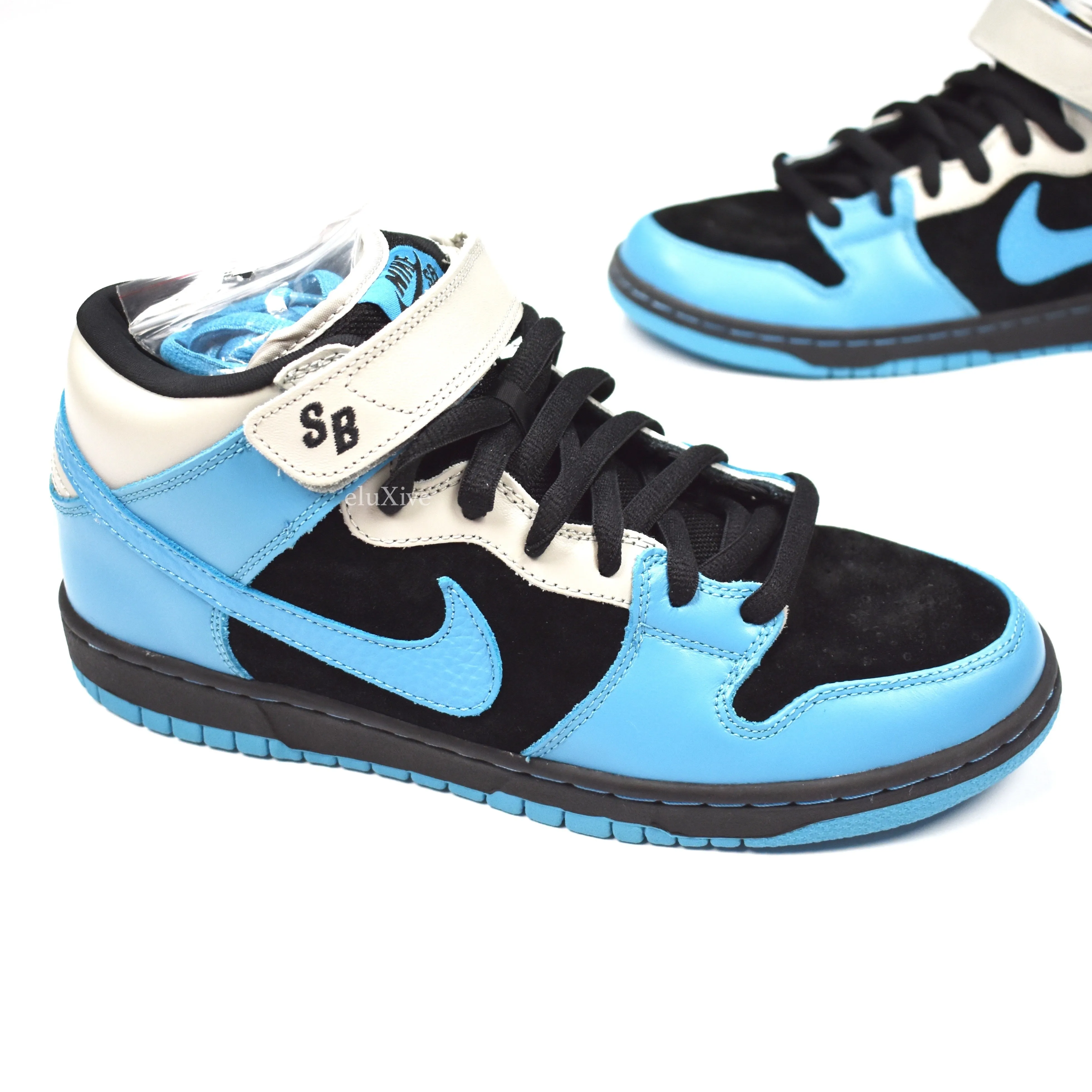 Nike - Dunk Mid Pro SB 'Send Help'