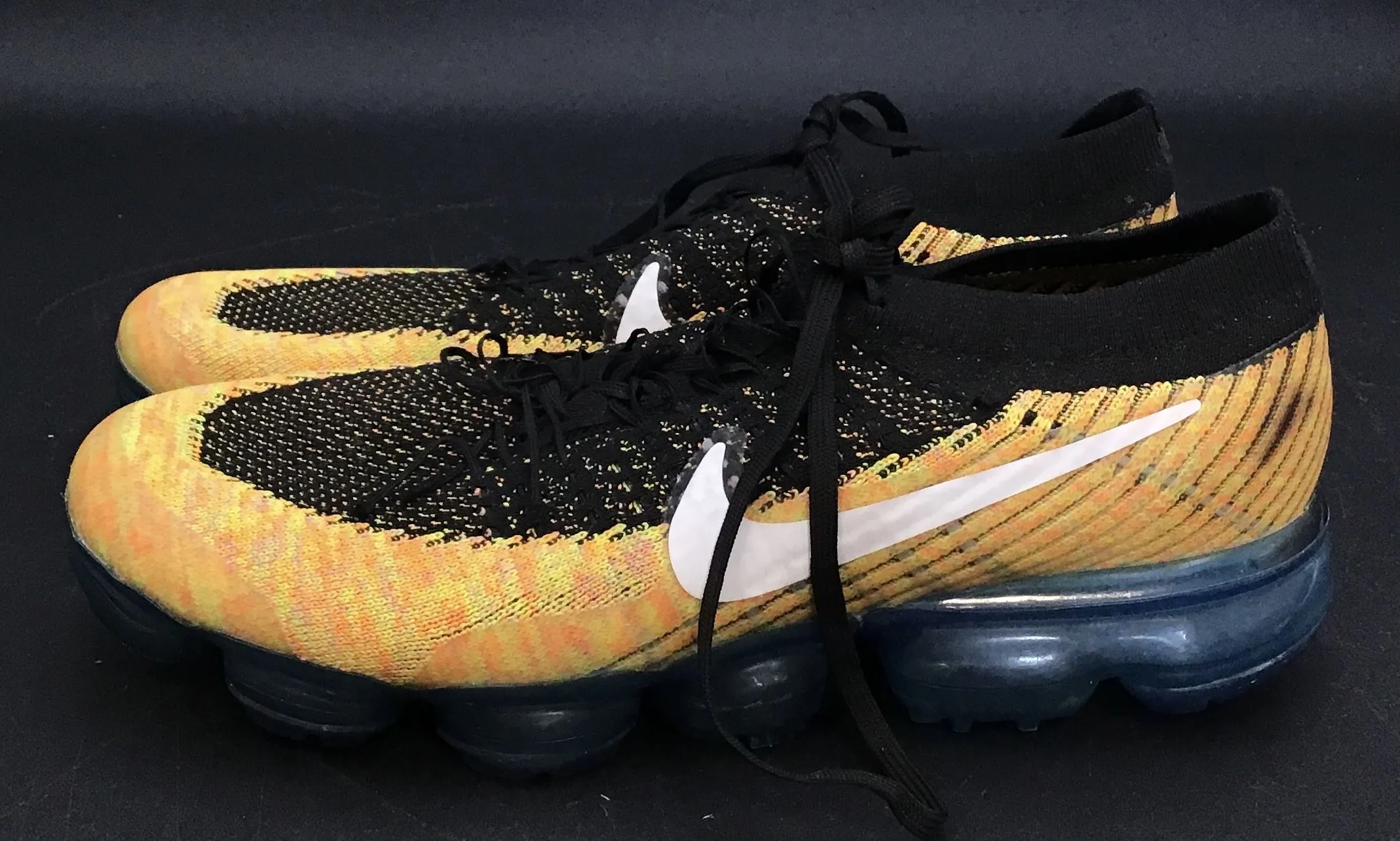 Nike Men's Air VaporMax 849558-005 Yellow Black Athletic Shoes - Size 9.5