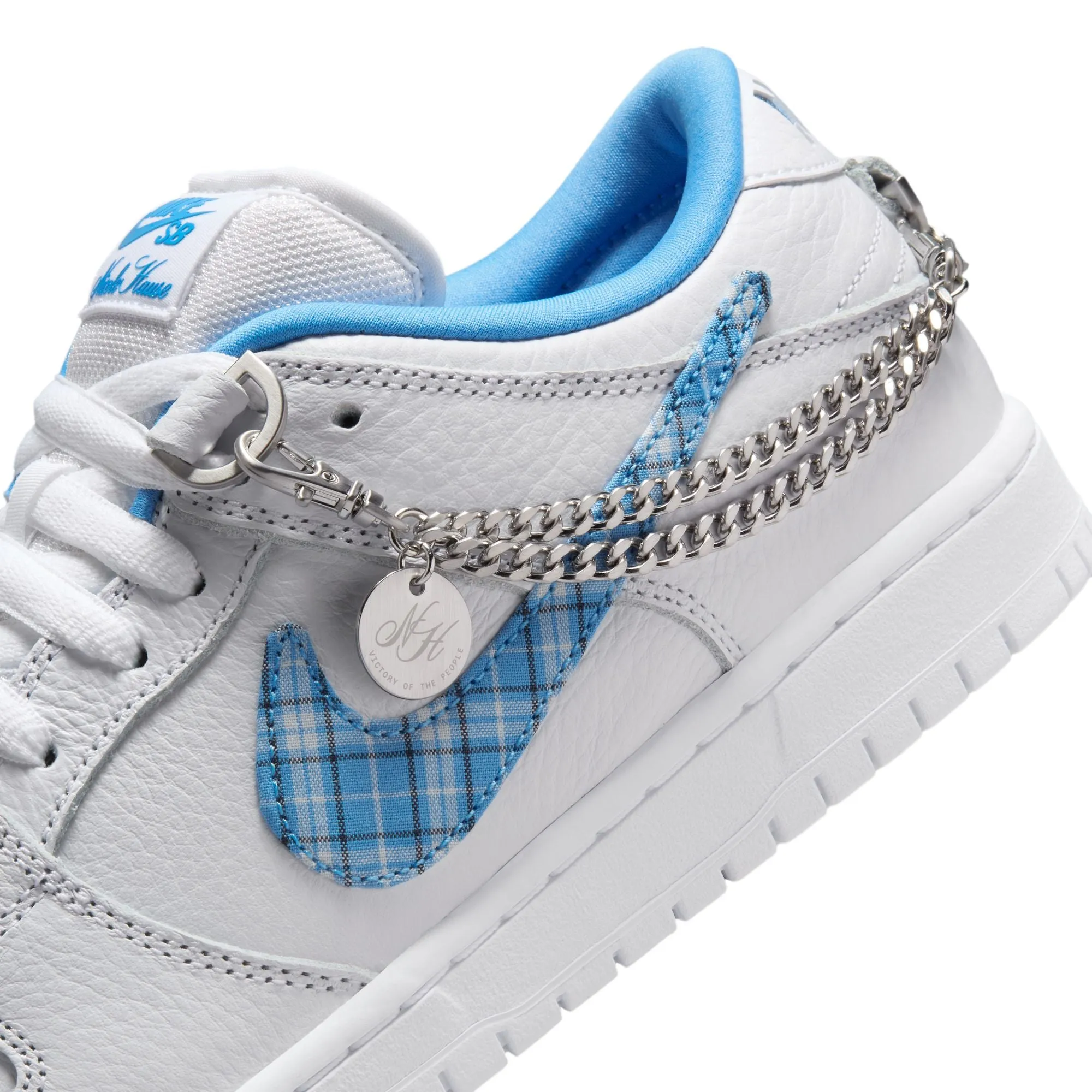 NIKE SB X NICOLE HAUSE DUNK LOW PRO