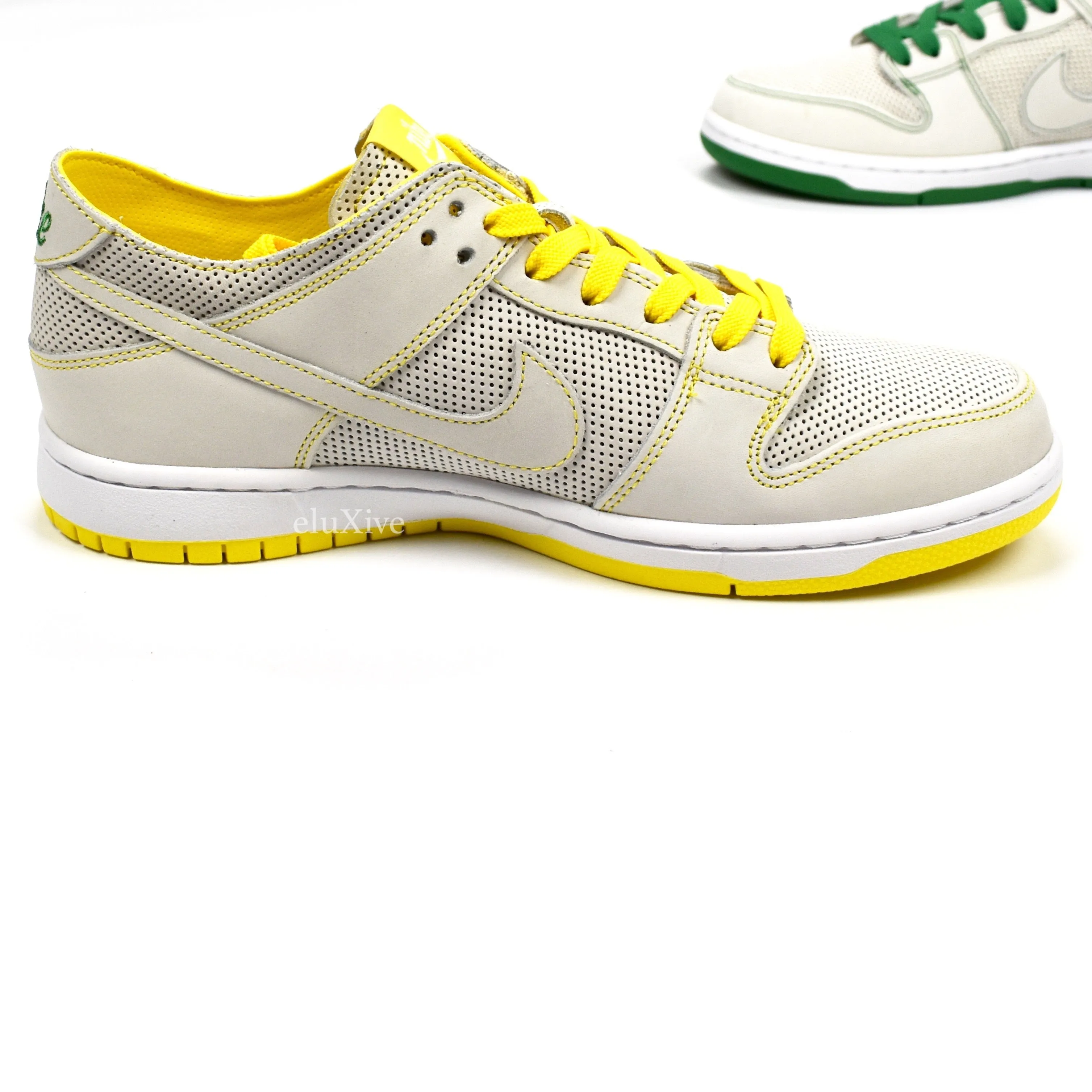 Nike x Ishod Wair - SB Zoom Dunk Low Pro Decon QS 'Mismatch'