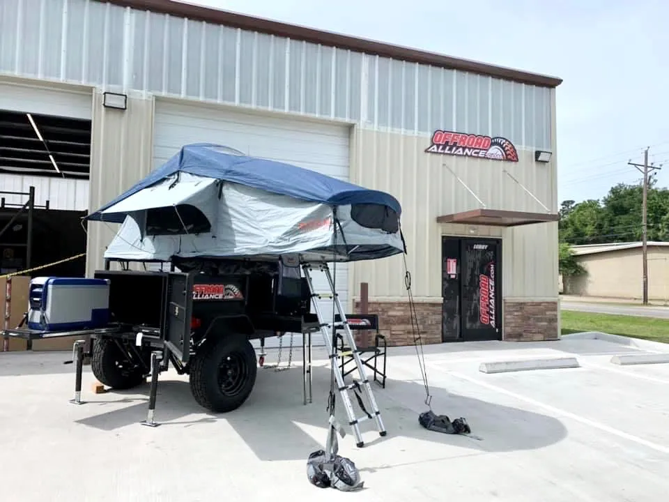 ROAM - The Vagabond - Rooftop Tent