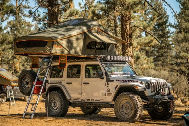 ROAM - The Vagabond XL Rooftop Tent