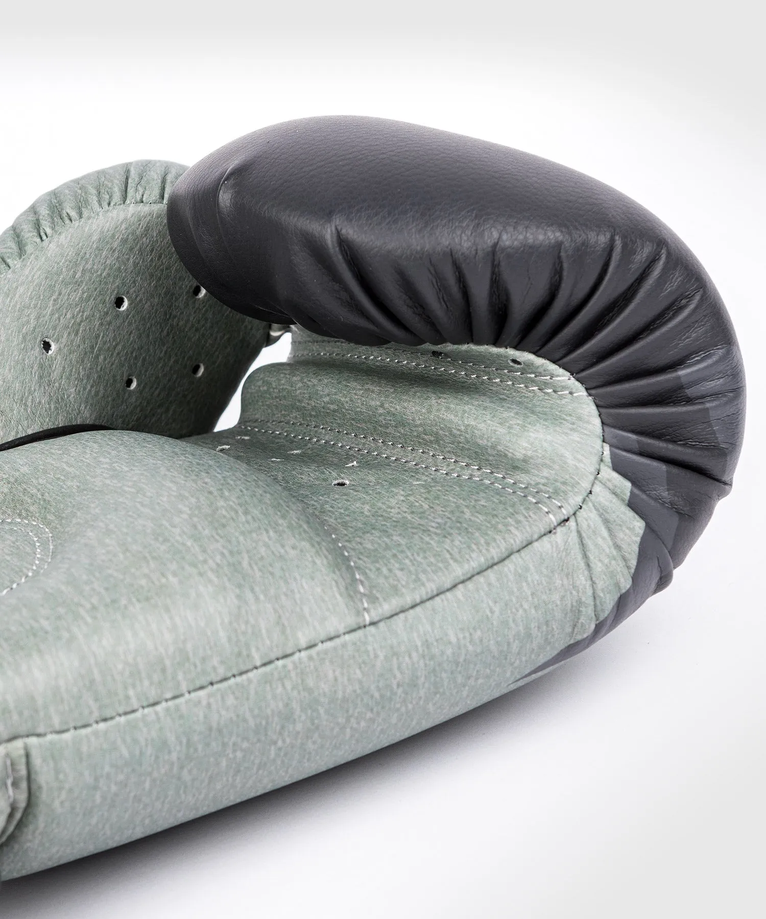 Venum Stone Boxing Gloves - Mineral Green