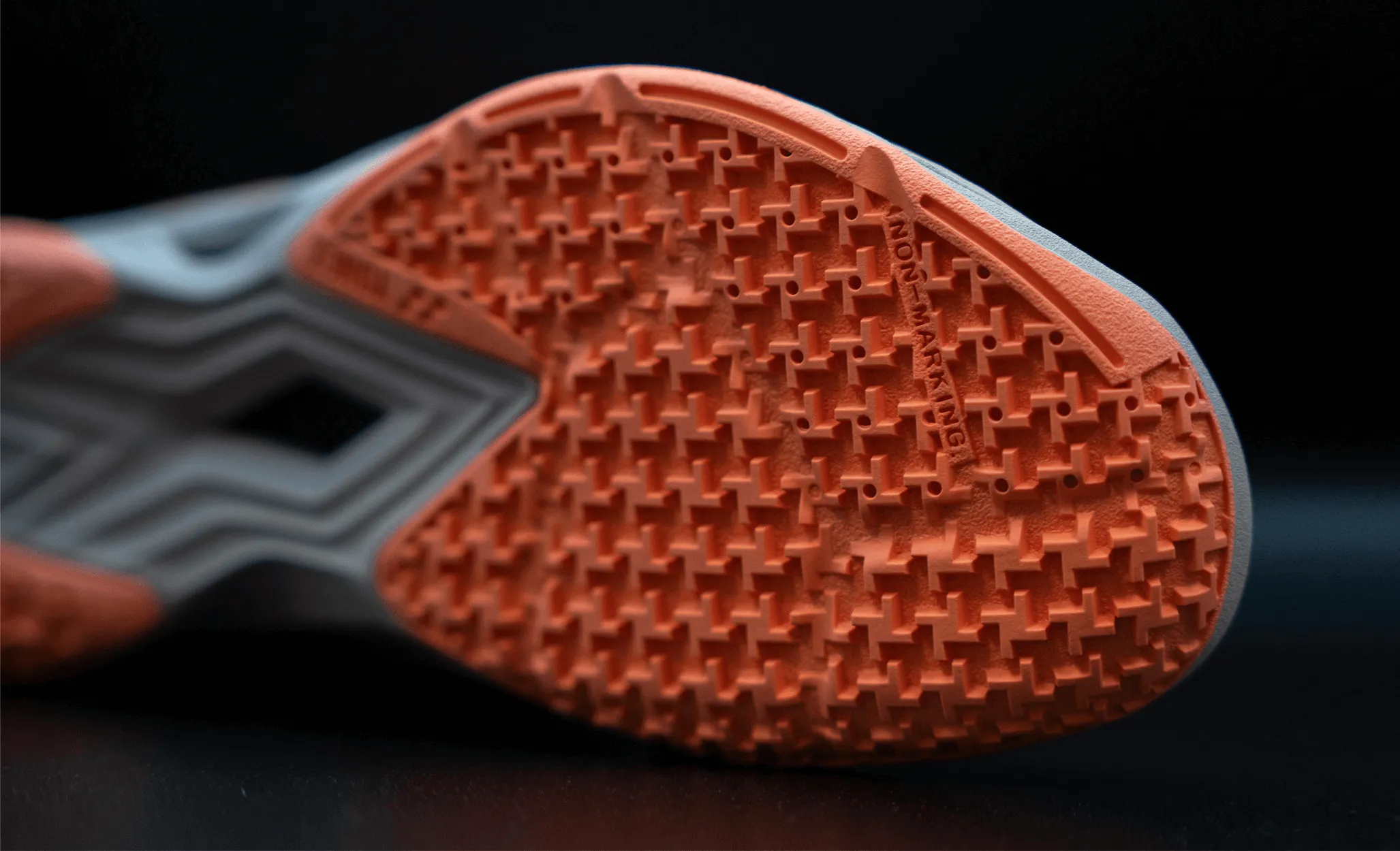 Yonex Aerus Z2 LX Power Cushion Women's Badminton Shoes